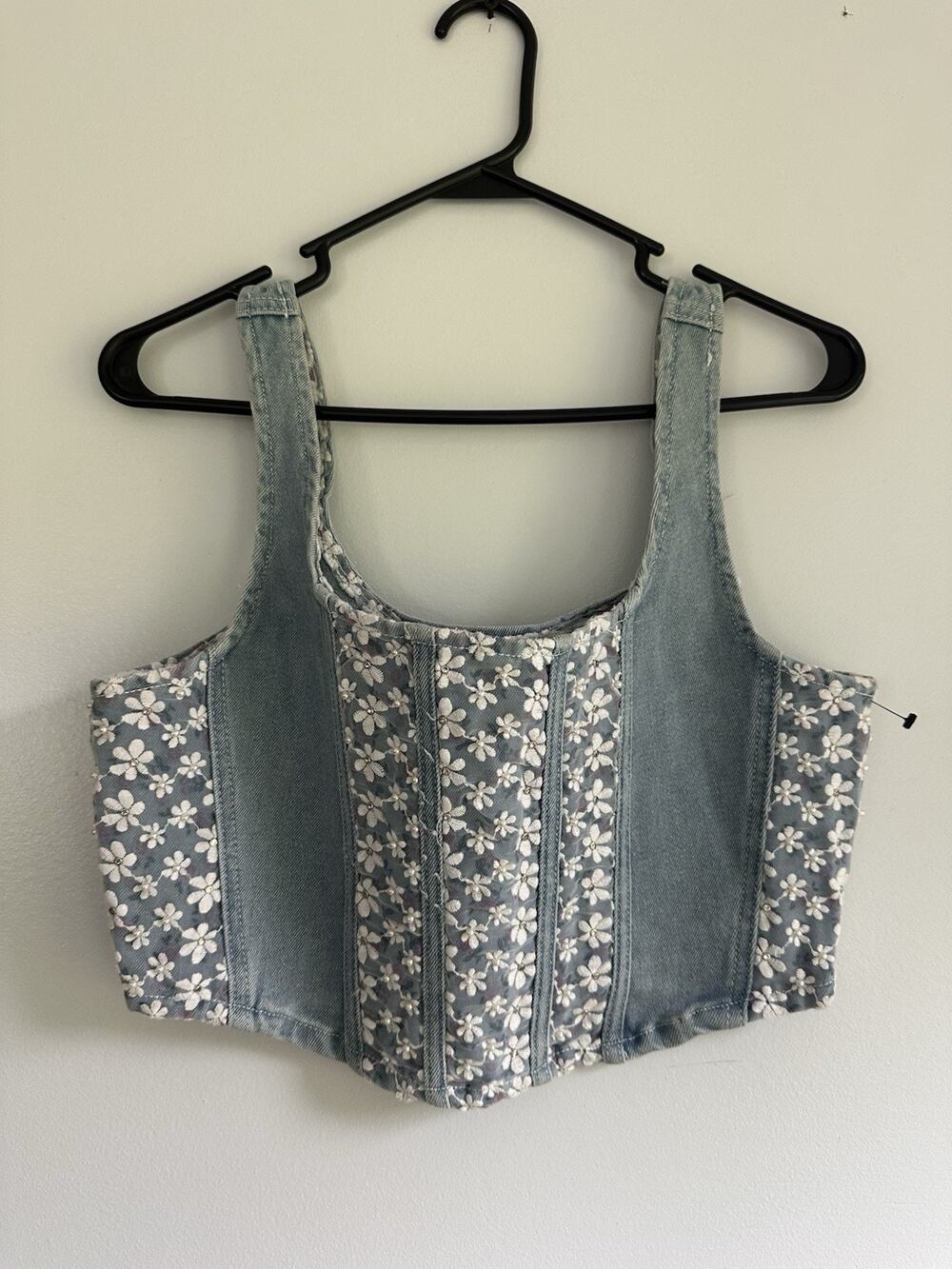 POL Size Small Denim Crop Tank Top White Flower Embroidered Side Zip Festival